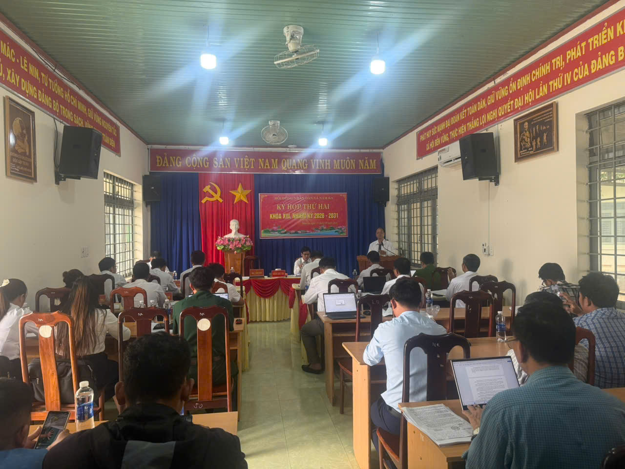 Hội đồng nhân dân xã Nam Ka tổ chức thành công kỳ họp lần thứ 2, khóa XIII, nhiệm kỳ 2026-2031
